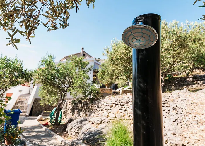 Apartamento Adam Murter